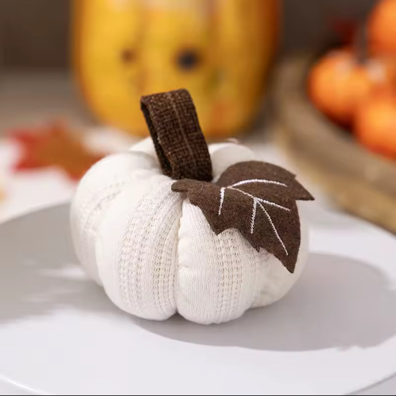 Mini zucche lavorate a maglia, finte zucche autunnali, piccole zucche lavorate a maglia, zucche rustiche per il Ringraziamento, decorazioni autunnali di Halloween